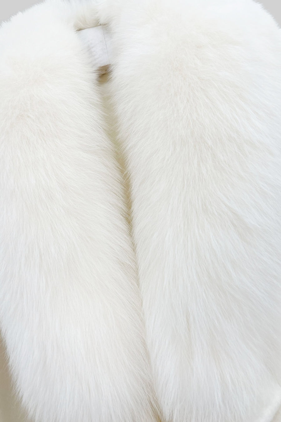 Cashmere Coat With Oversized Fox Fur Collar - Off White