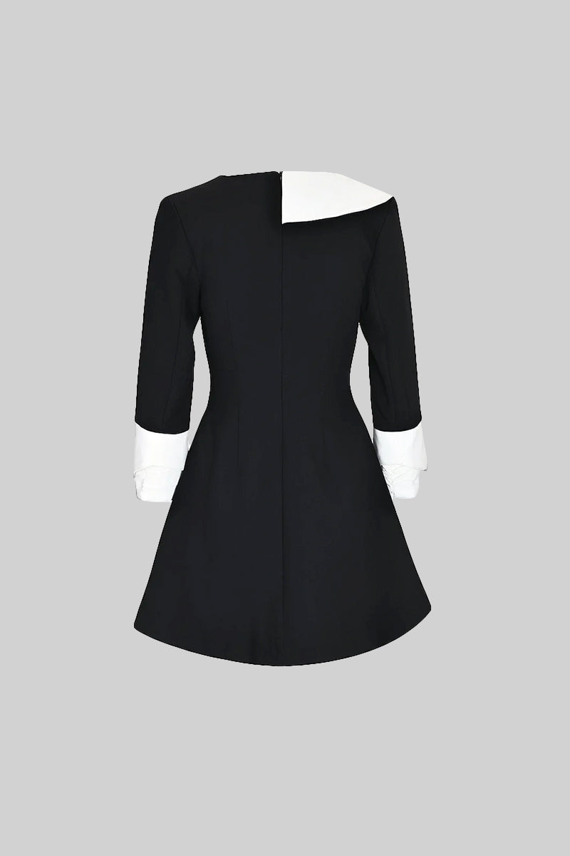 Doll dress with contrastant collar and cuffs - Black