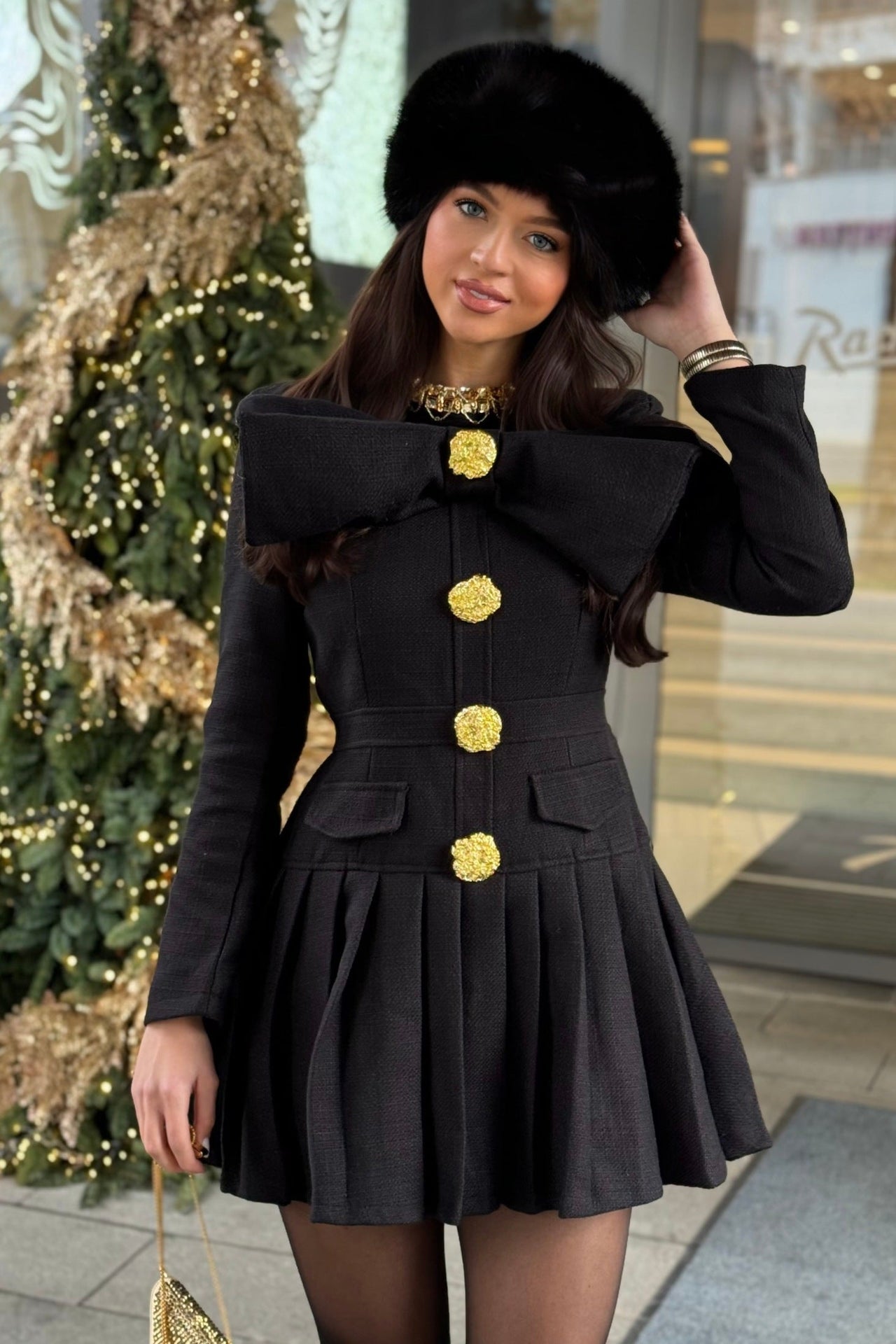 Buttoned Dress With Large Decorative Gold Buttons And Neckline Bow - Black