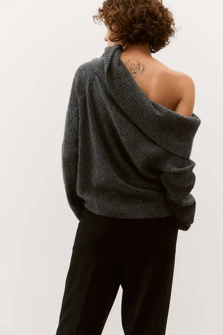 Sila | Off-skulder strik sweater