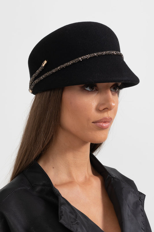 Short Brim Hat With Wrapped Detail - Black