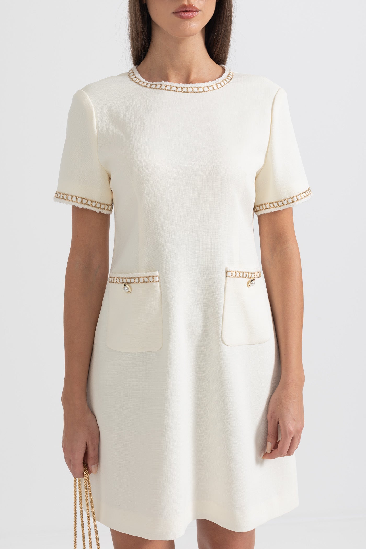 Short Sleeve Dress With Gold Stitching Details - Ivoire