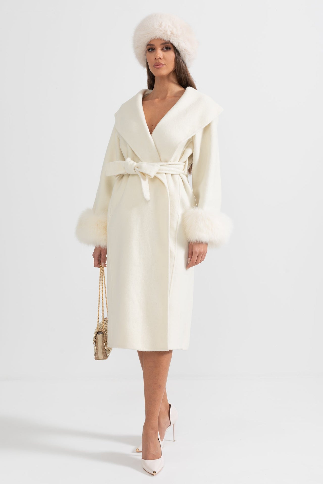 Luxurious Cashmere Long Coat With Fox Fur Cuffs - Ivoire