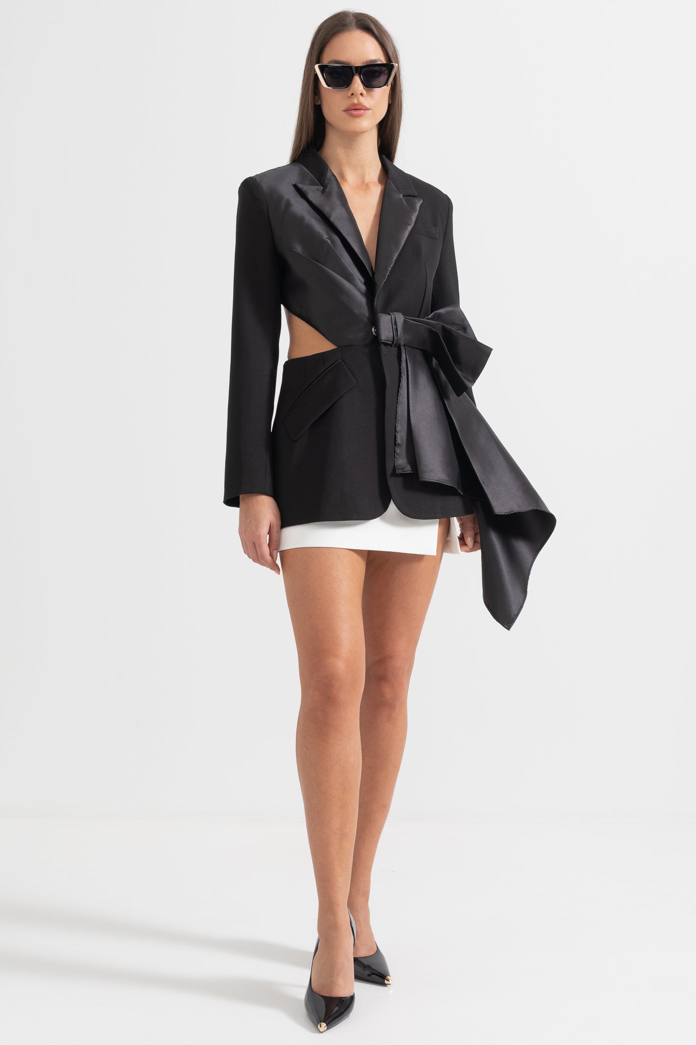 Exquisite Asymmetrical Blazer With Back Cutout - Black