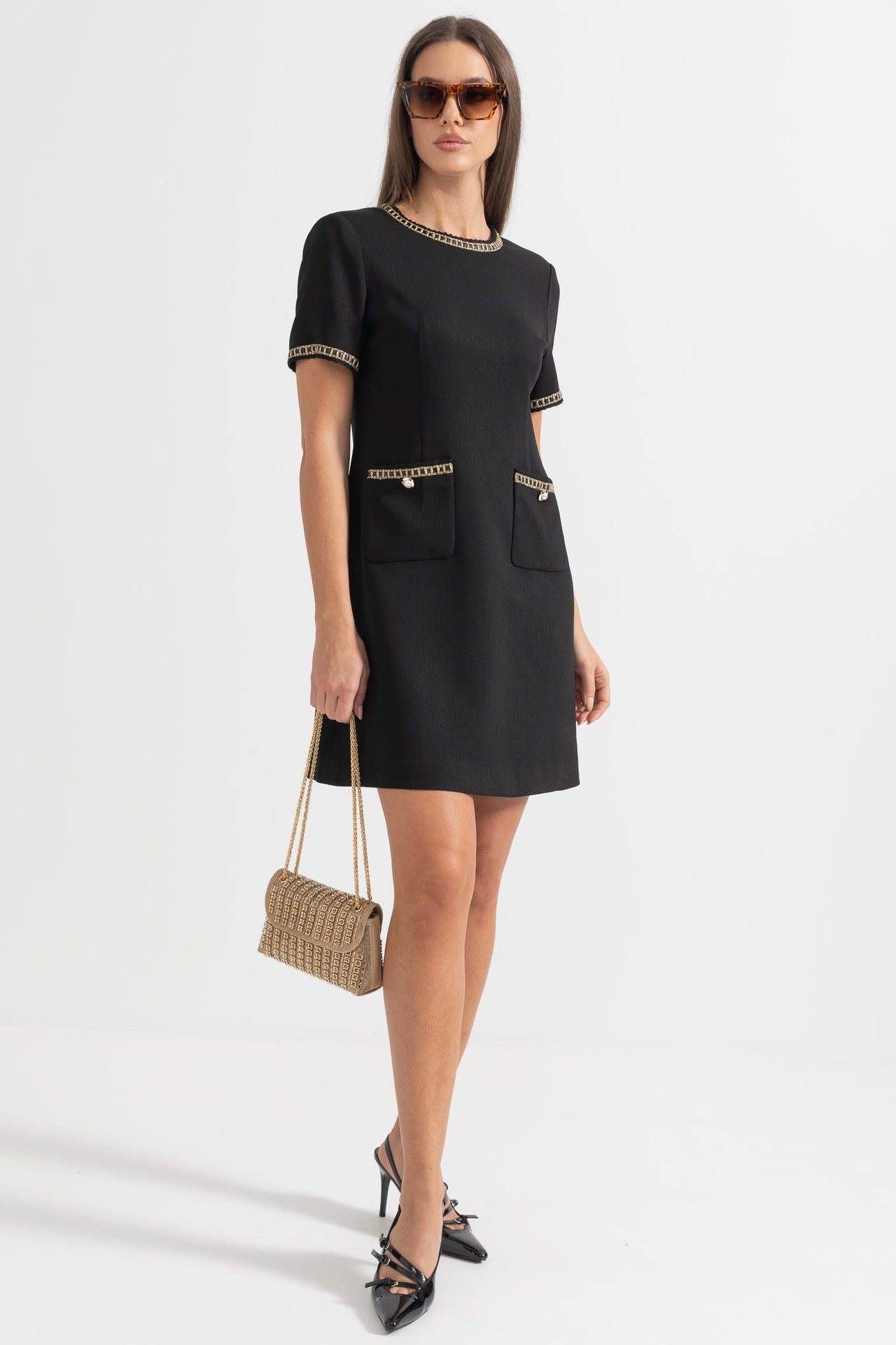 Short Sleeve Dress With Gold Stitching Details - Black