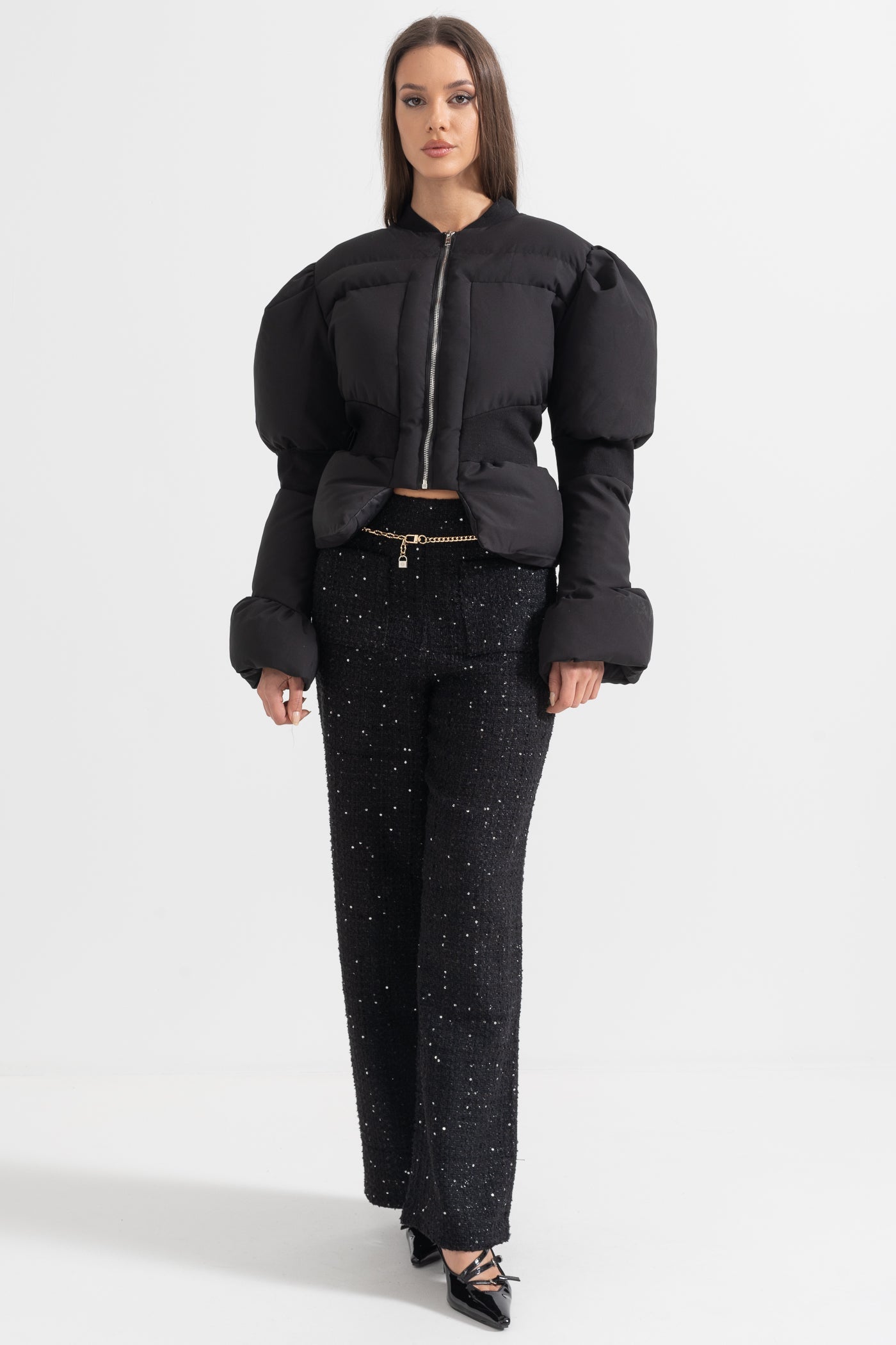 Cropped Puffer Jacket With Fitted Waistline - Black