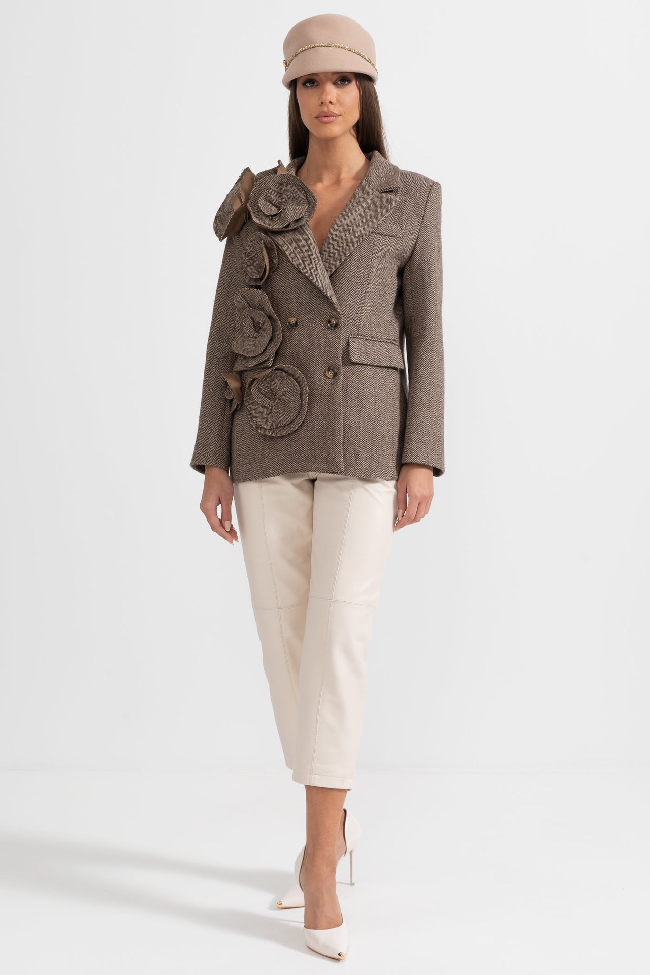 Blomsterpyntet dobbeltbrystet tweed blazer - brun