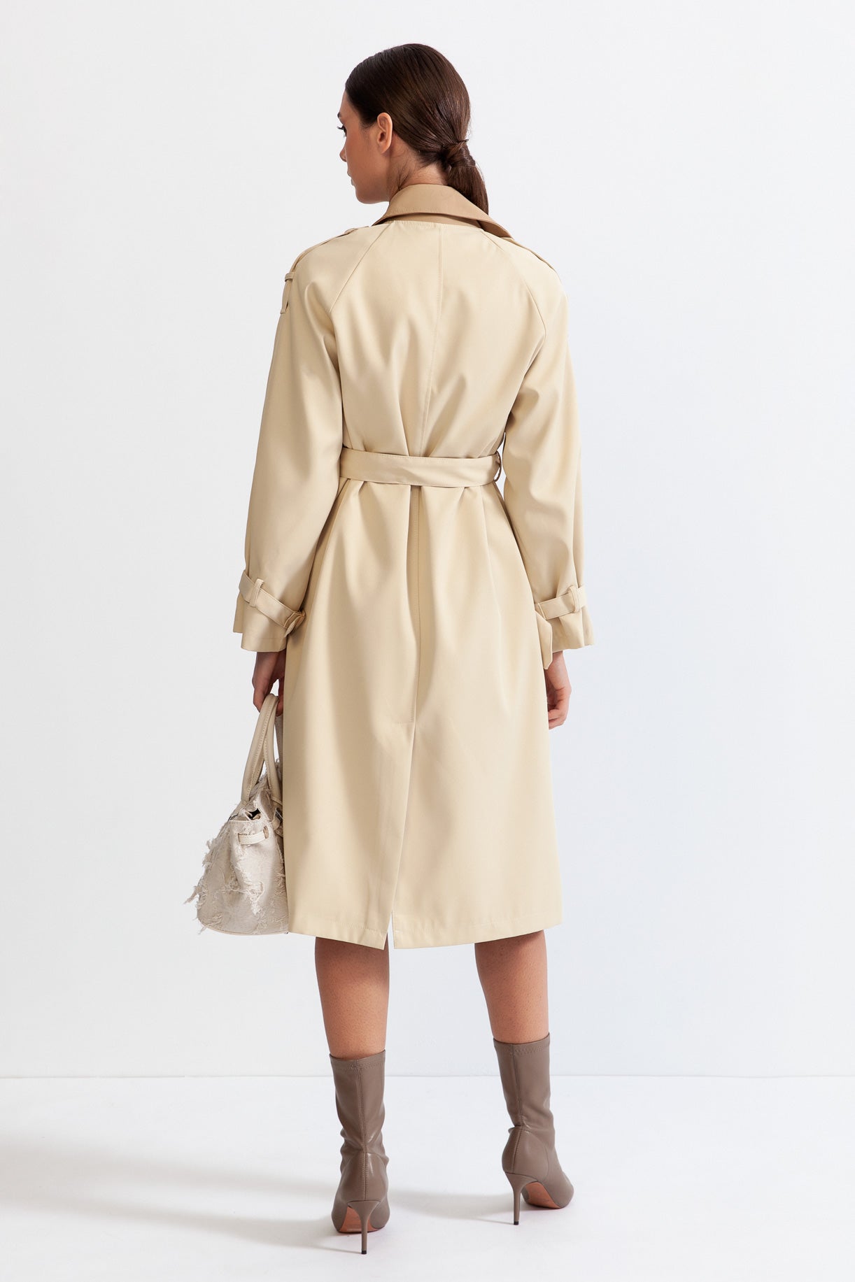 Classic trench coat with belt - Beige