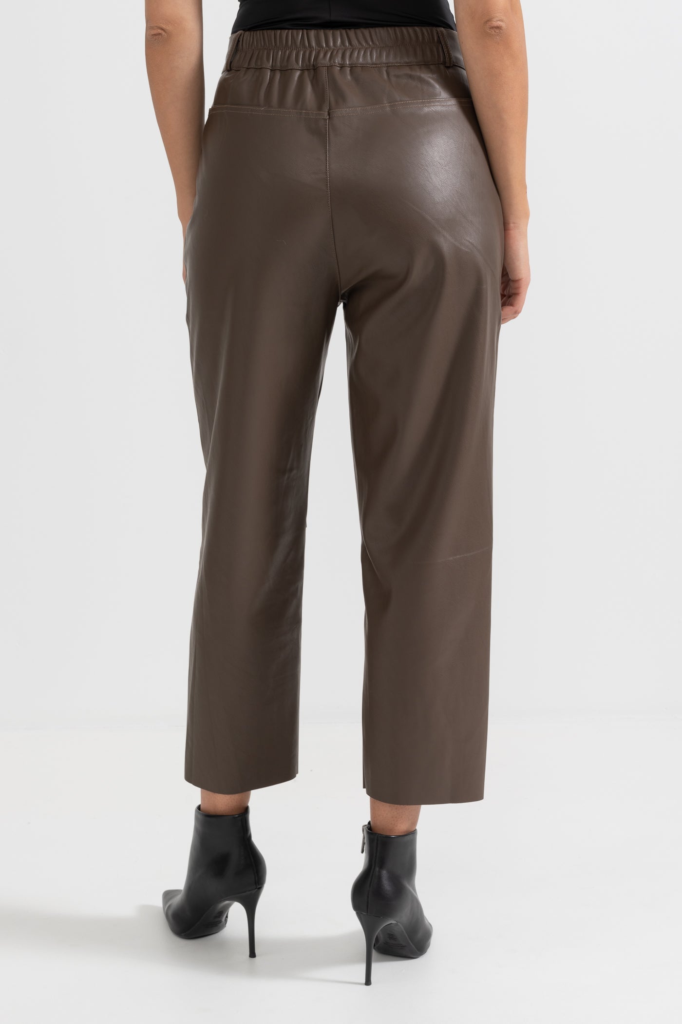 Cropped Vegan Leather Trousers - Brown